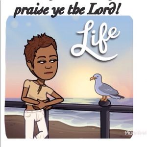 Meet your Posher, Evelyn